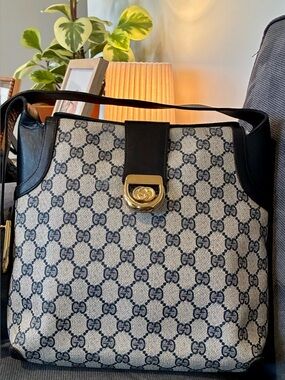 Gucci Vintage Monogram GG Leather Bag
